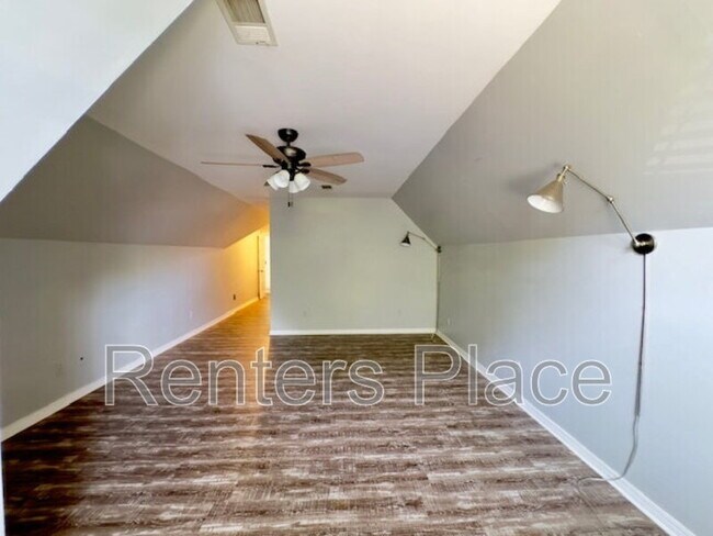 Building Photo - 8626 S 90th E Ave