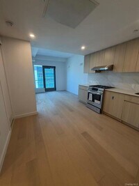 Building Photo - 33-71 Prince Street Unit 6L