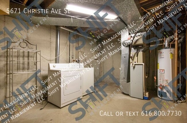Building Photo - 5671 Christie Ave SE