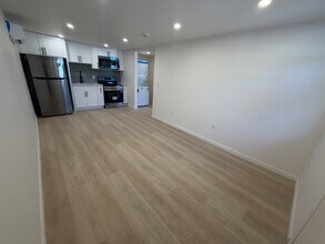 Building Photo - 7818 Shoup Ave