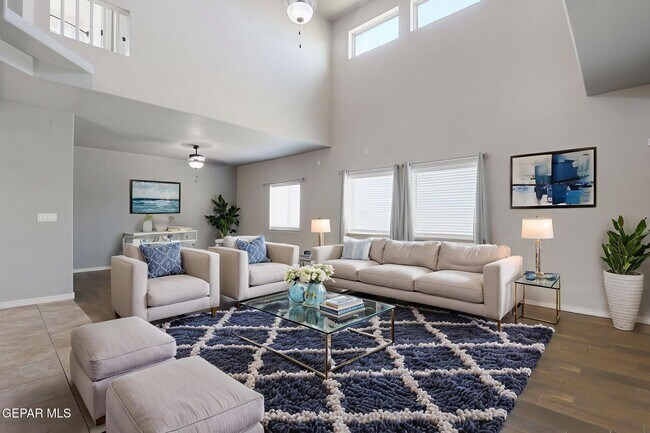 Building Photo - 363 Duskwood St