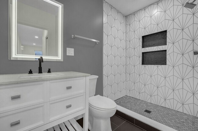 Building Photo - 1027-1029 Madison Ave