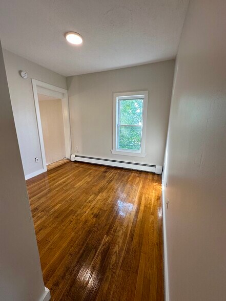 Bonus Room / Office - 24 Malvern St