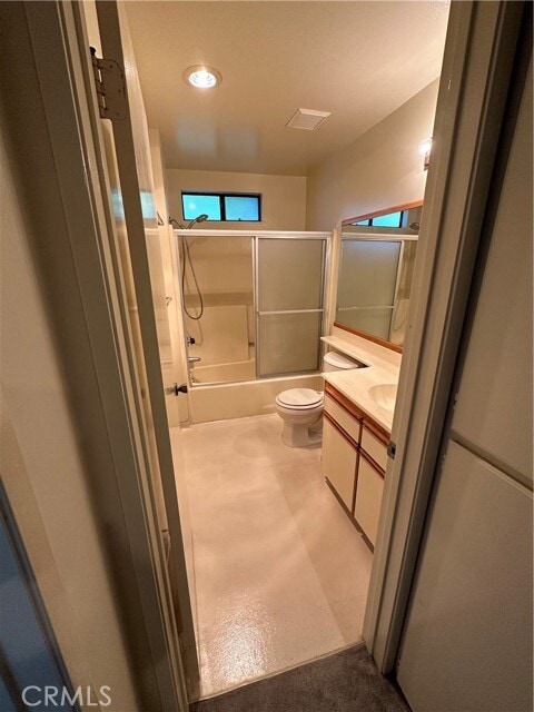 Building Photo - 420 W Milford St