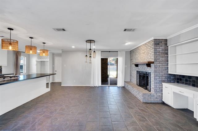 Building Photo - 202 Vanderbilt Ln