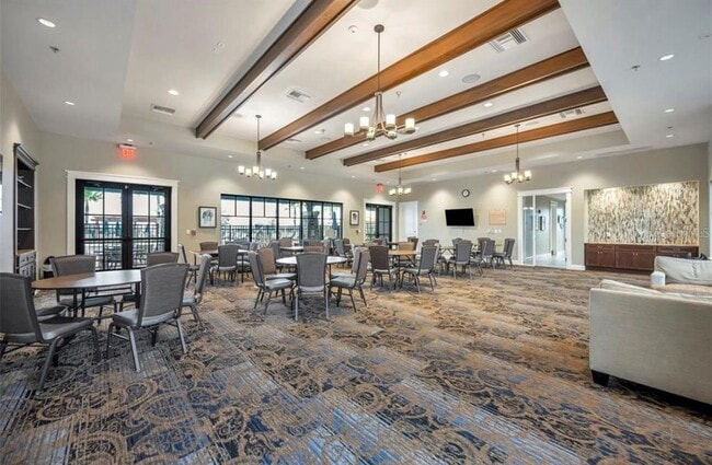 Building Photo - 2433 Varenna Loop