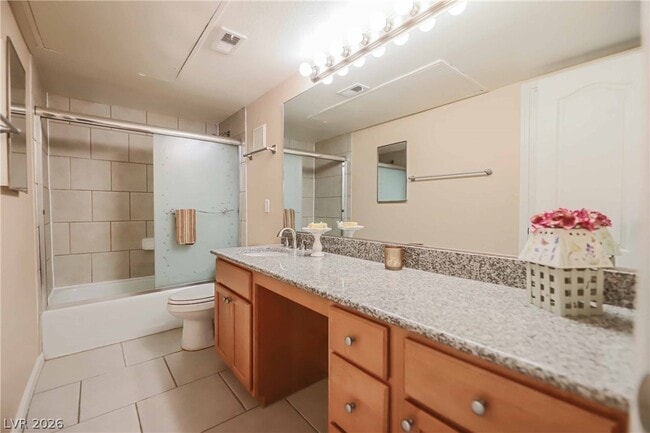 Building Photo - 683 Oakmont Ave