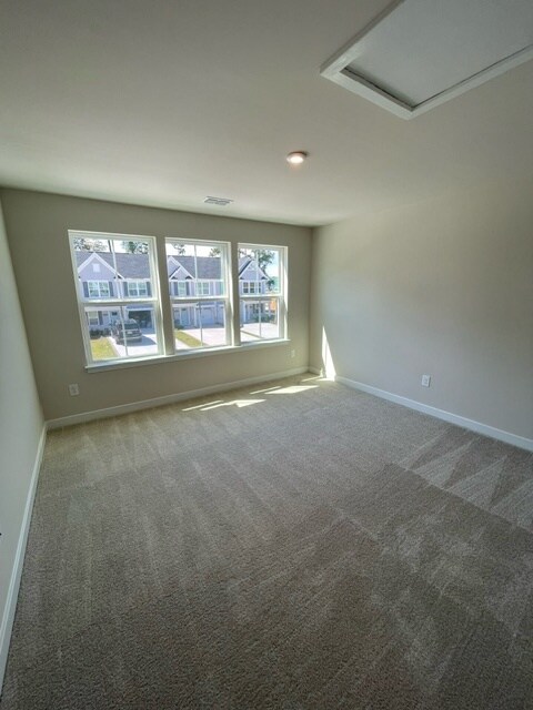 Building Photo - 2356 Elowen Ln