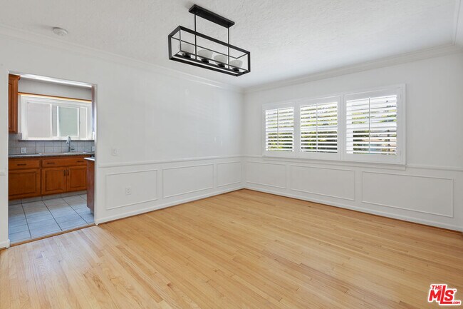 Building Photo - 5572 Bradna Dr