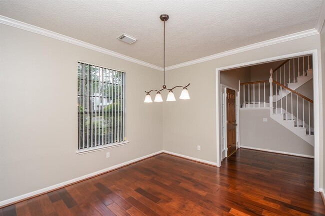 Building Photo - 27 W Rumple Creek Pl