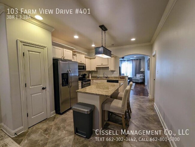 Building Photo - 103 Farm View Drive #401
