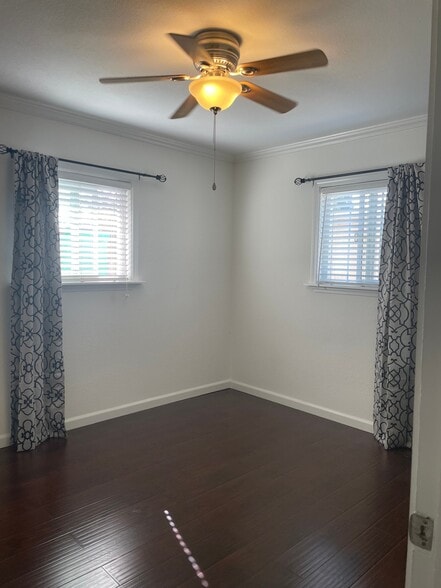 Building Photo - 64 Schuyler Ave