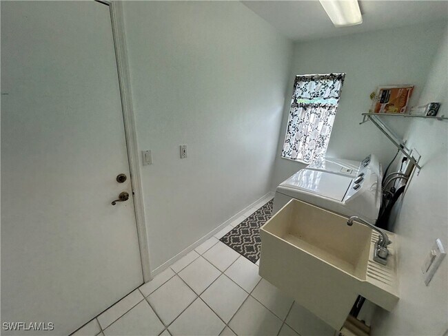 Building Photo - 7741 Twin Eagle Ln