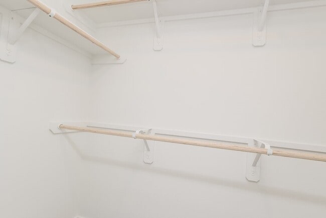 Building Photo - 15286 Abella Dr