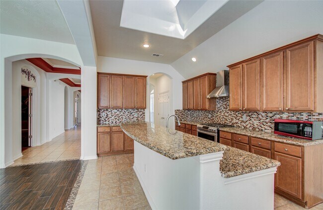 Building Photo - 10714 Barker Lake