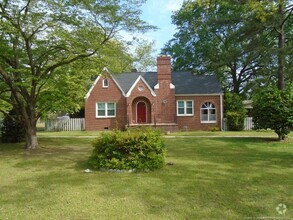 Building Photo - 308 Harris Ave