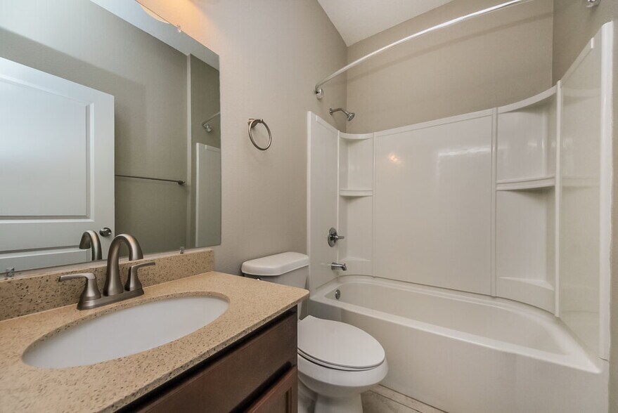 Building Photo - 1716 Hawksbill Ln