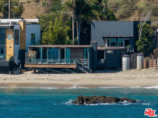 Building Photo - 24956 Malibu Rd