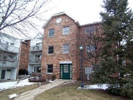 Exterior - 4314 W Shamrock Ln