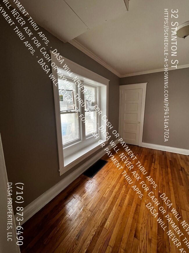 Building Photo - 32 Stanton St