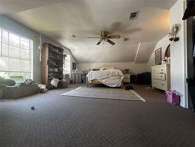 Building Photo - 4511 Avenue B