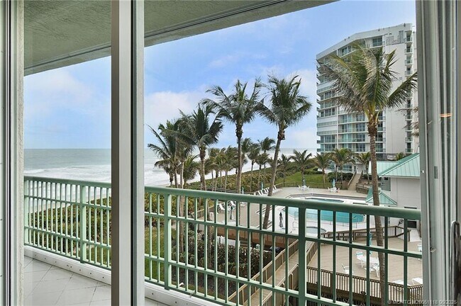 Building Photo - 8600 S Ocean Dr