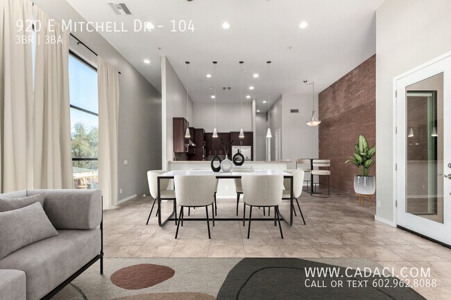 Building Photo - Mitchell Lofts 3 bed 2.5 bath Townhouse