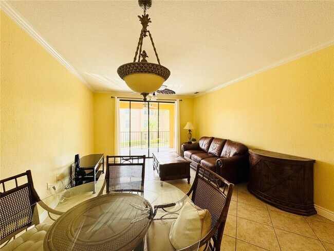 Building Photo - 2721 Via Murano
