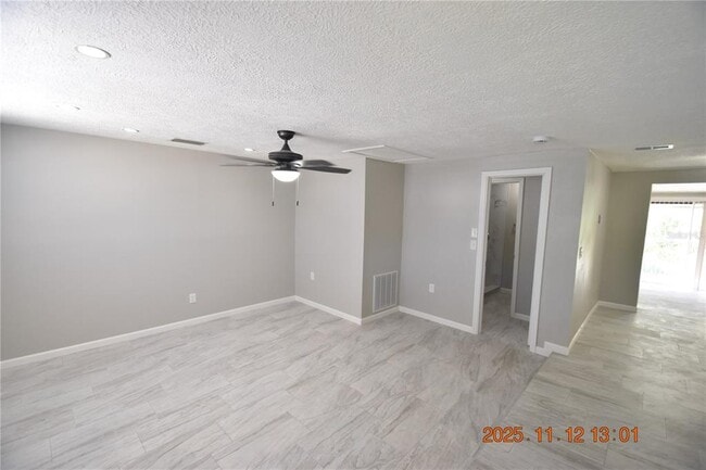 Building Photo - 7317 Dianne Dr