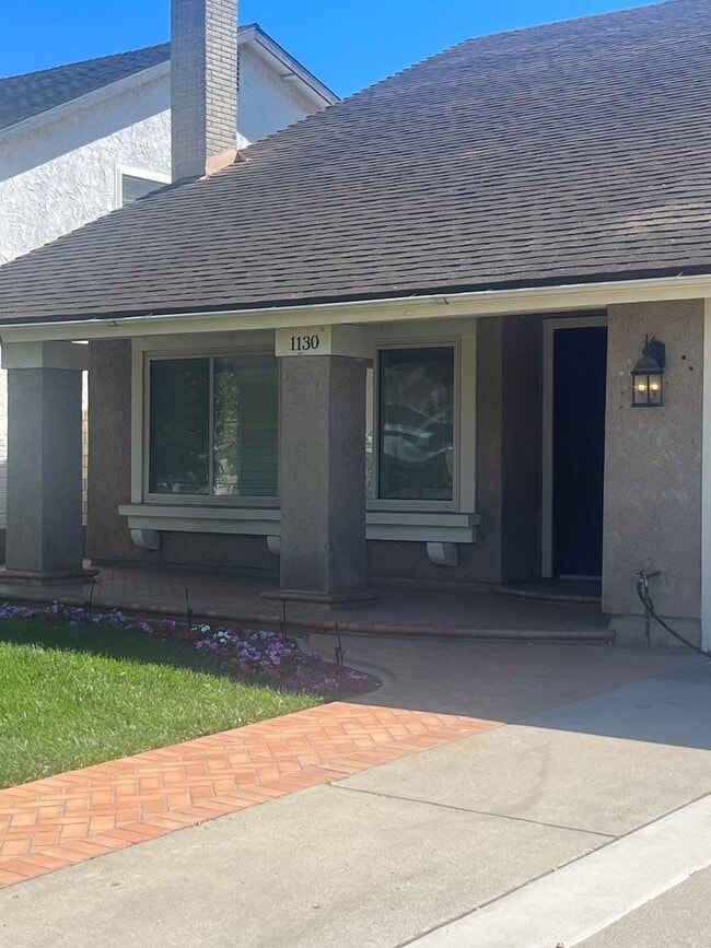 Building Photo - 2 Story Home for Rent in North Oxnard