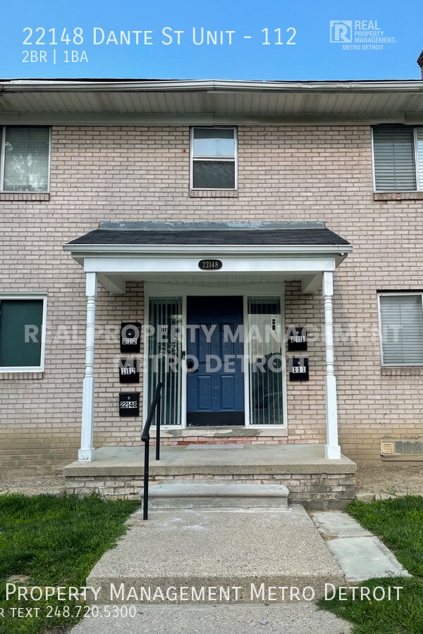 Primary Photo - 22148 Dante St