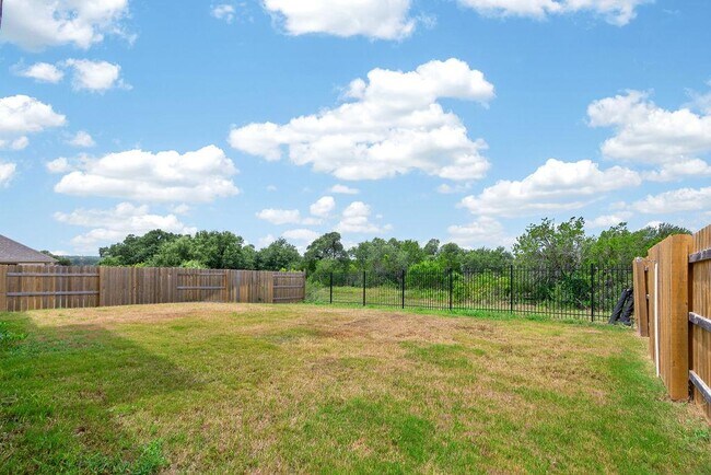 Building Photo - 1332 Ridge Runner Dr