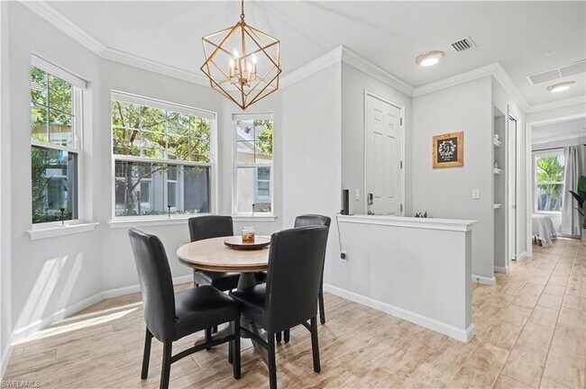 Building Photo - 4558 Arboretum Cir