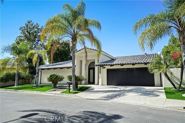 Building Photo - 18911 La Montana Pl