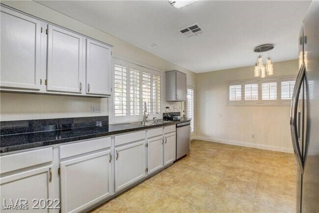 Building Photo - 2120 Culmination Ln