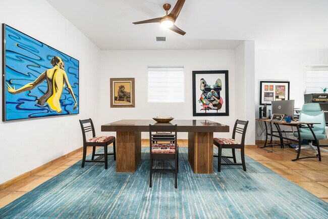 Building Photo - 52700 Avenida Vallejo