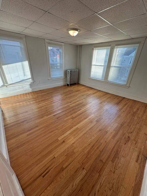 Primary Photo - 126 Pierce St
