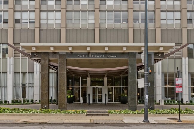 Building Photo - 655 W Irving Park Rd