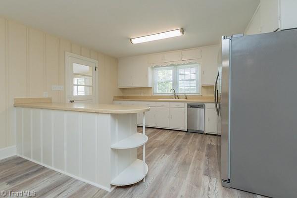 Building Photo - 206 Abbotts Ave