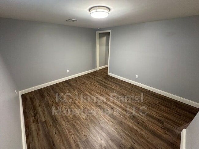 Building Photo - 10218 W 53rd St