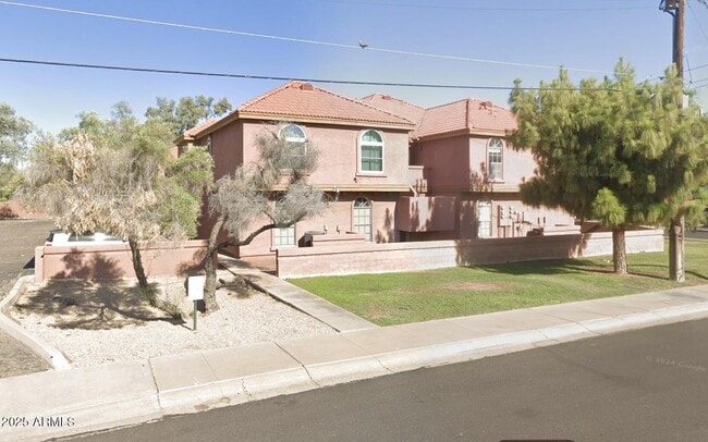 Primary Photo - 1402 S Jentilly Ln