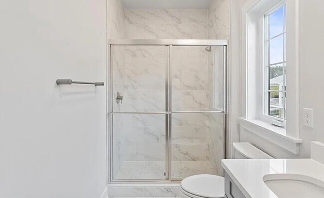 Building Photo - 405 Cranford Way