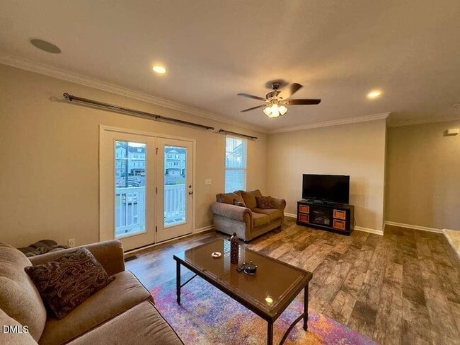 Building Photo - 2223 Chattering Lory Ln