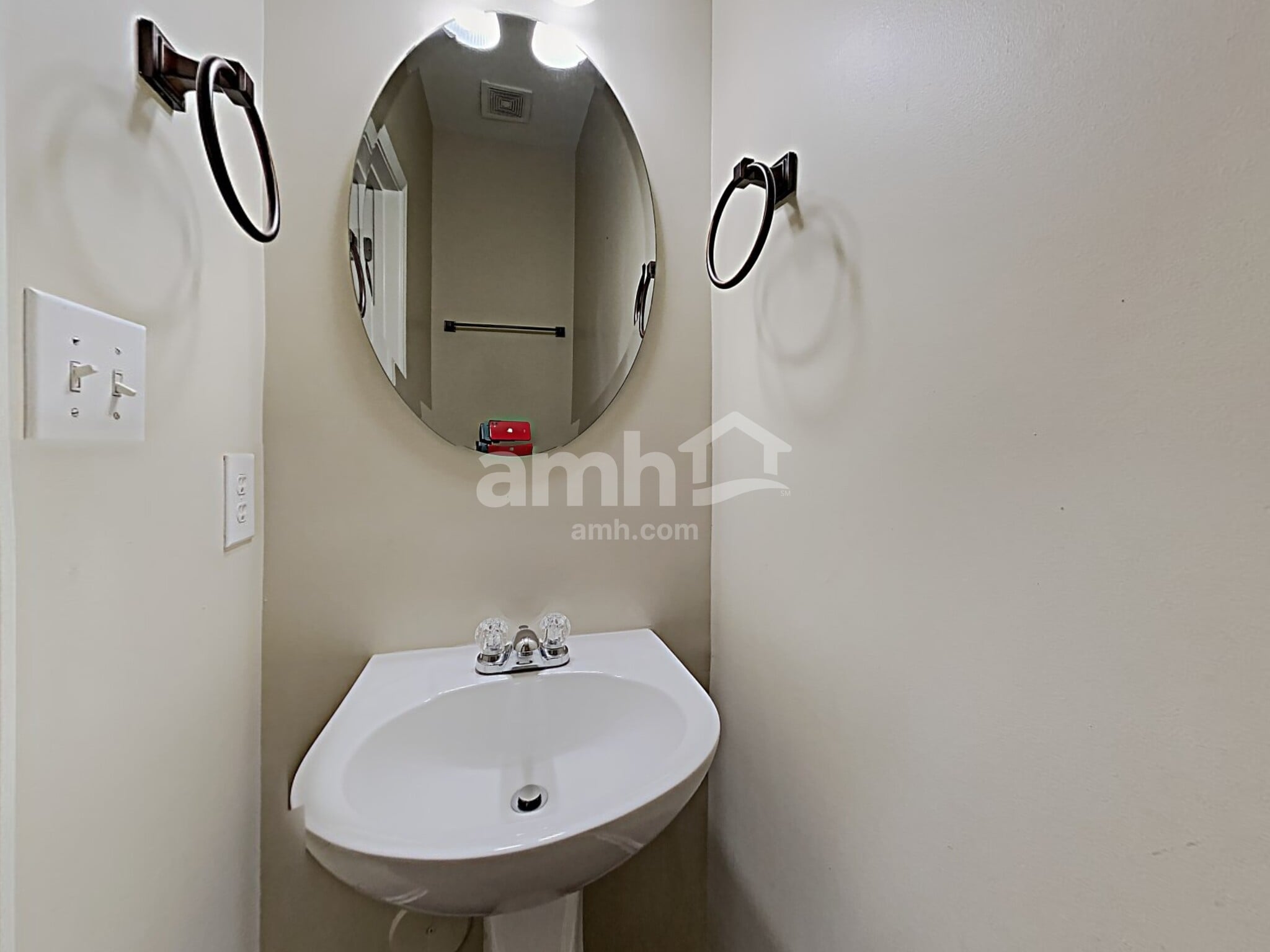 Building Photo - 3722 Green Pasture Rd