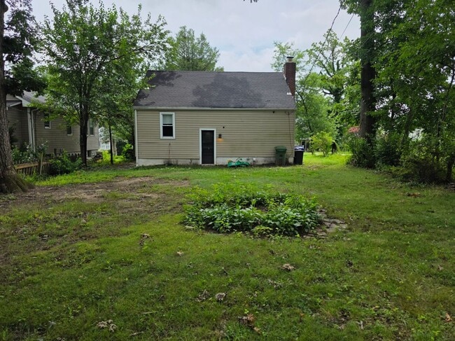 Building Photo - 3302 Orlando Ave