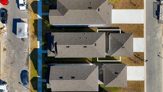 Building Photo - 6036 Zen Wy