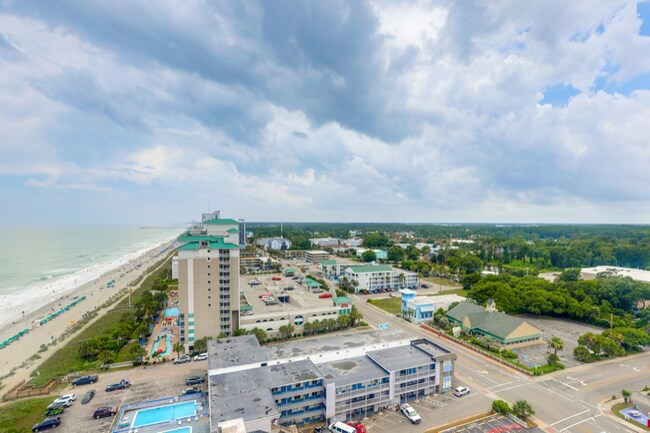 Building Photo - 1605 S Ocean Blvd