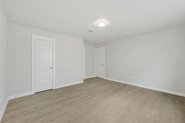 Building Photo - 15322 Bedford Glen Dr