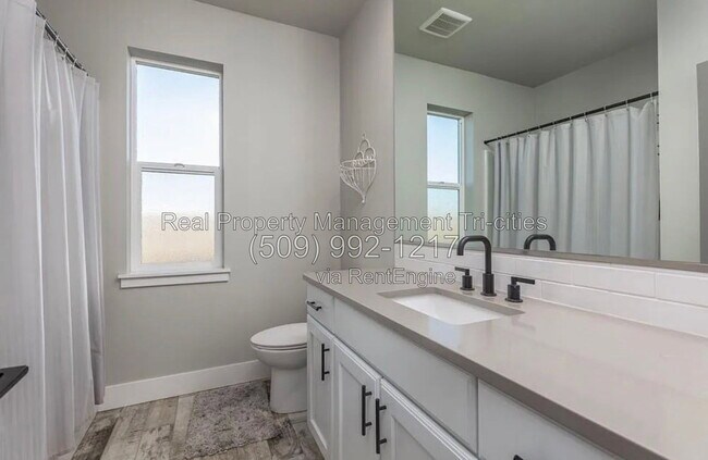 Building Photo - 74822 N 120 Pr NE