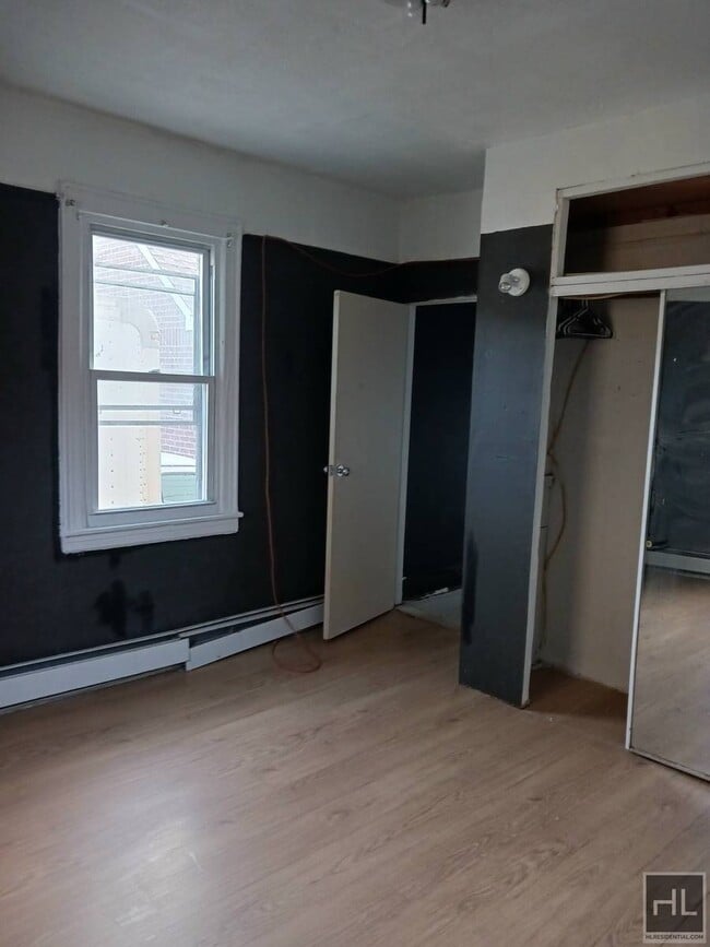 Building Photo - 128 STREET